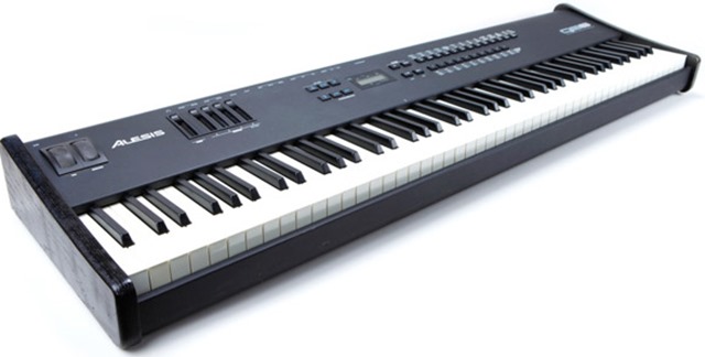 alesis_qs8